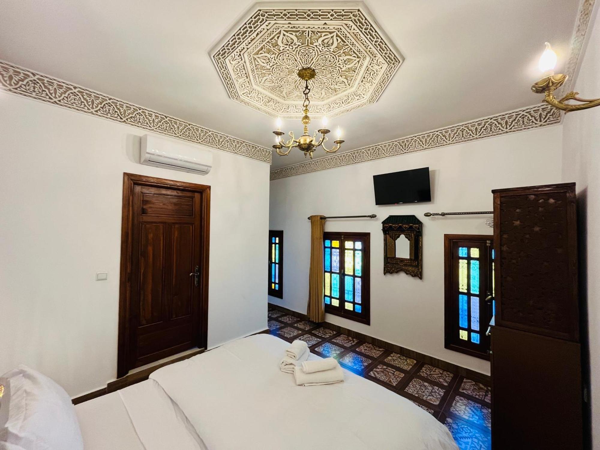 Riad Fes Miracle ภายนอก รูปภาพ